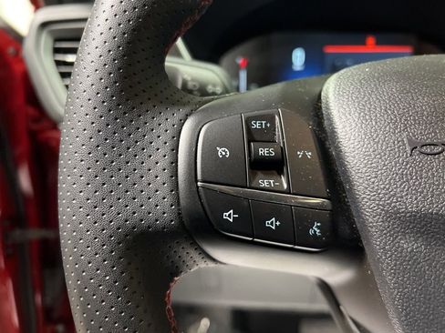 Used 2025 Ford Escape ST-Line AWD/4WD image 21
