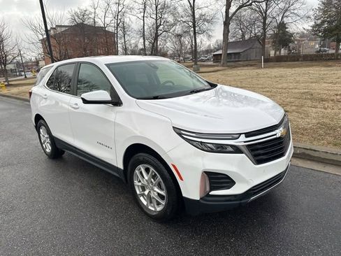 Used 2022 Chevrolet Equinox LT image 24