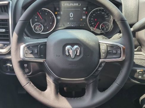New 2026 RAM 2500 Big Horn AWD/4WD image 8