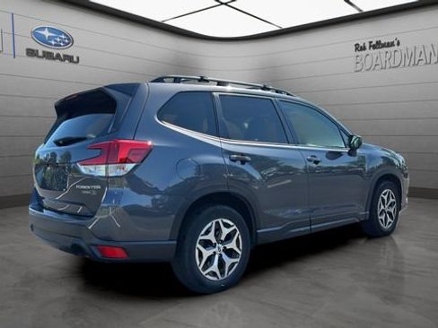 Used 2024 Subaru Forester Premium AWD/4WD image 4