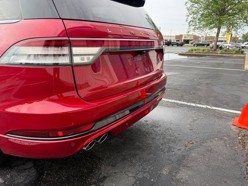 Used 2025 Lincoln Aviator Reserve w/ Equipment Group 201A AWD/4WD image 8