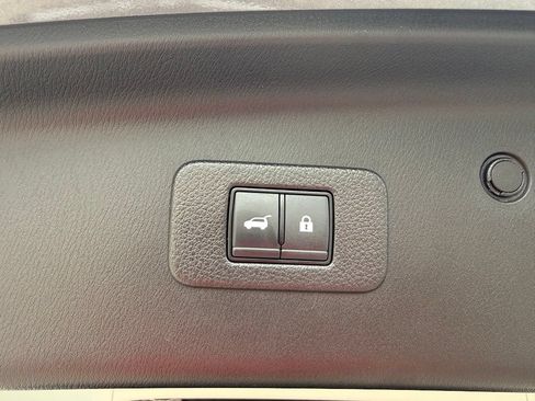 Used 2023 Nissan Armada SL w/ Cargo Package RWD image 8