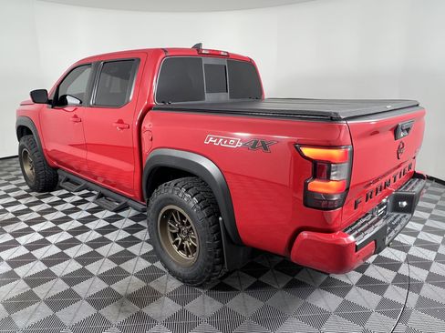 Used 2022 Nissan Frontier PRO-4X w/ Technology Package image 8