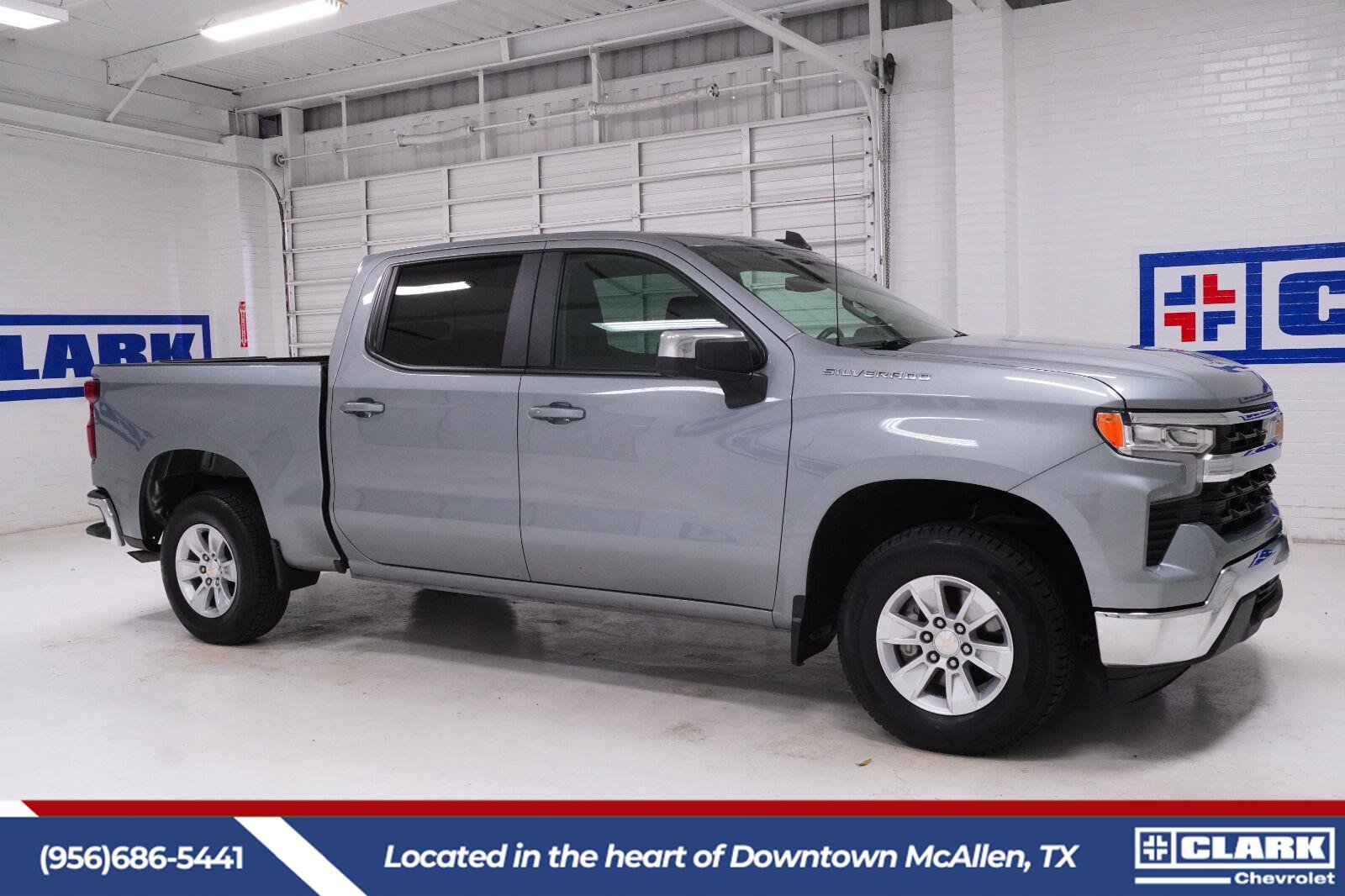 Used 2025 Chevrolet Silverado 1500 LT RWD image 5