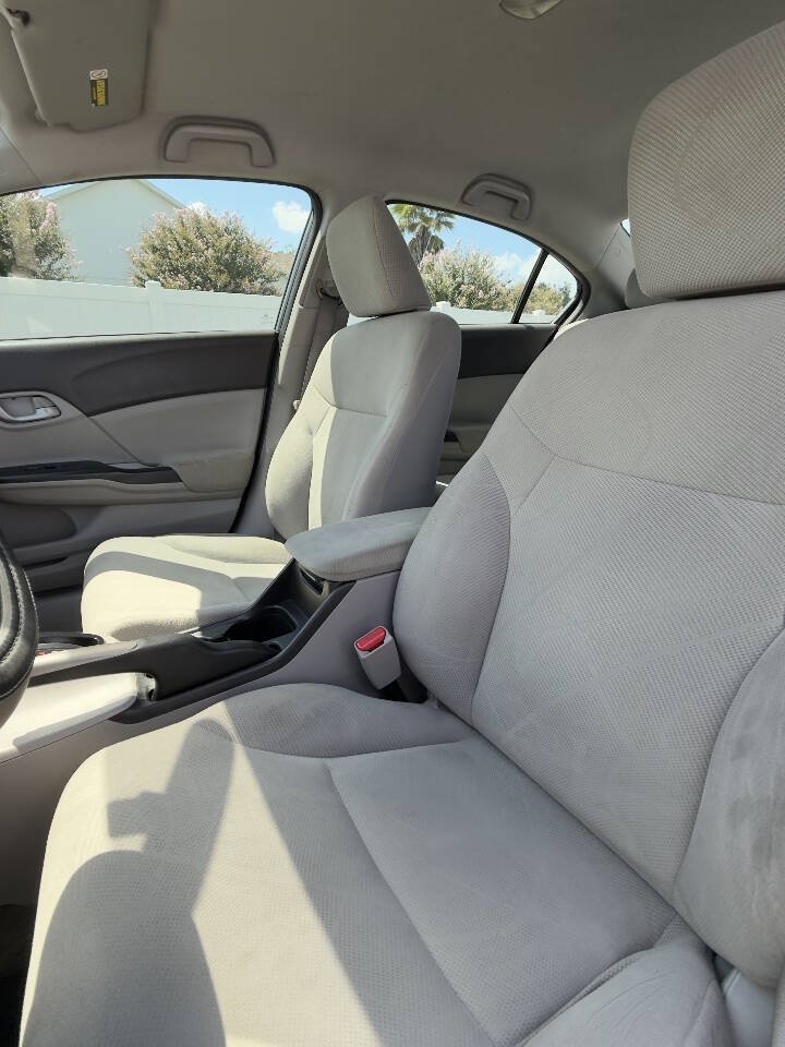 Used 2012 Honda Civic LX image 11