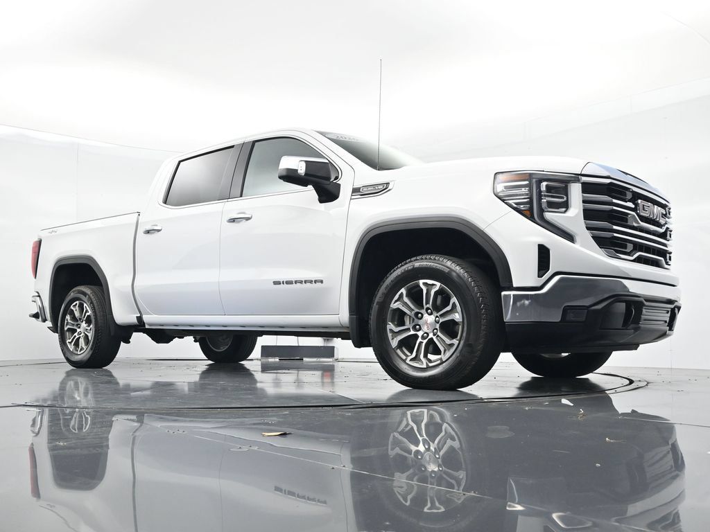 Used 2026 GMC Sierra 1500 SLT AWD/4WD image 21
