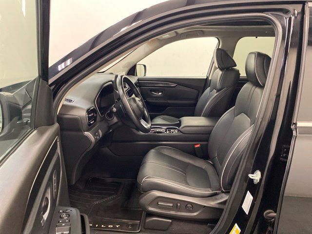 Certified 2024 Honda Pilot Elite image 8