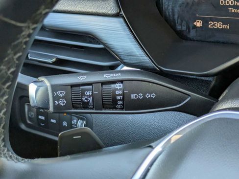 Used 2025 GMC Acadia Elevation w/ Elevation Premium Package image 26