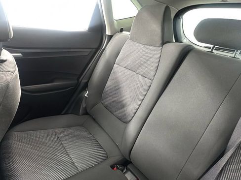 Used 2023 Kia Seltos LX image 14