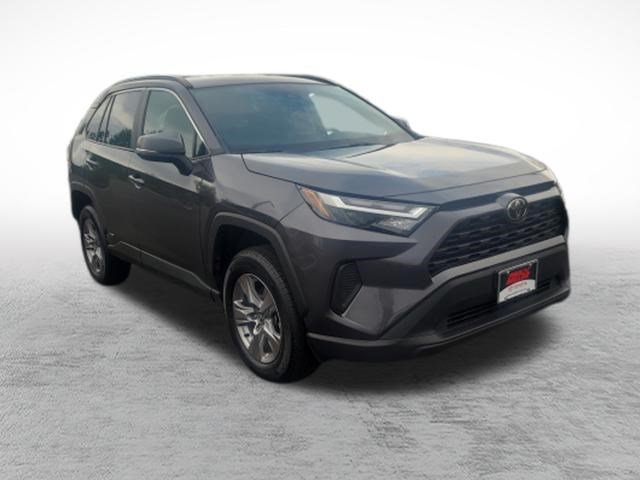 Certified 2025 Toyota RAV4 XLE AWD/4WD image 3