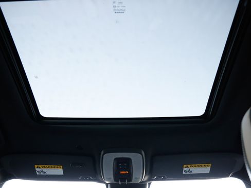 Used 2013 Volvo XC60 T6 image 22