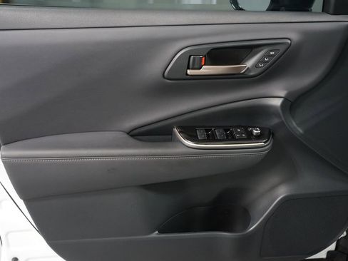 Used 2024 Toyota Crown Platinum image 32