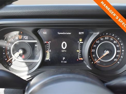 New 2025 Jeep Gladiator Willys image 24