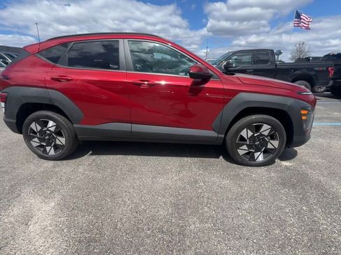 Used 2025 Hyundai Kona SEL AWD/4WD image 20