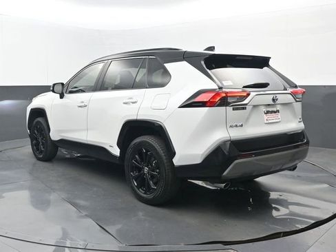 Used 2023 Toyota RAV4 XSE image 3