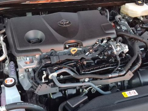 Used 2025 Toyota Camry LE image 22