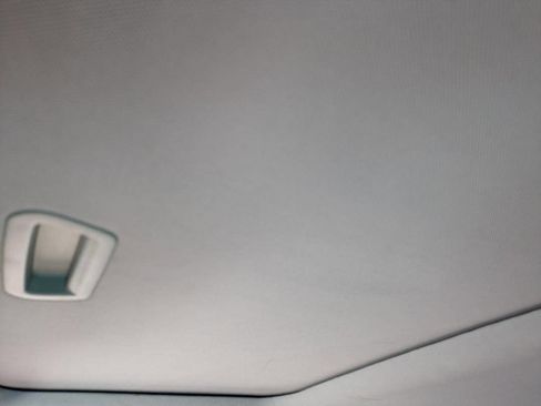 Used 2015 Jaguar XF Premium RWD image 17
