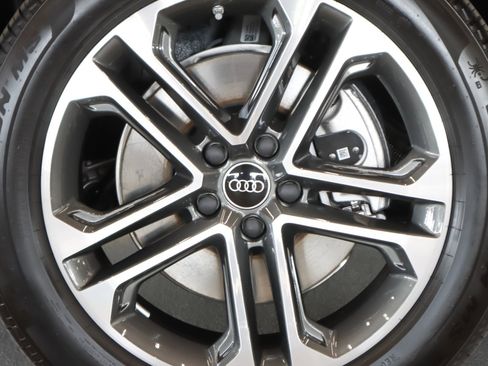 New 2026 Audi Q5 Premium Plus AWD/4WD image 7