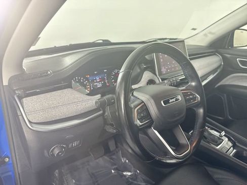 Used 2022 Jeep Compass Latitude w/ Convenience Group AWD/4WD image 22