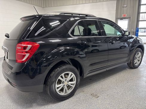 Used 2017 Chevrolet Equinox LT w/ Convenience Package image 7