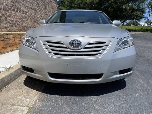 Used 2009 Toyota Camry LE image 4
