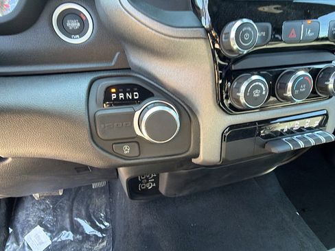 New 2026 RAM 1500 Express image 25