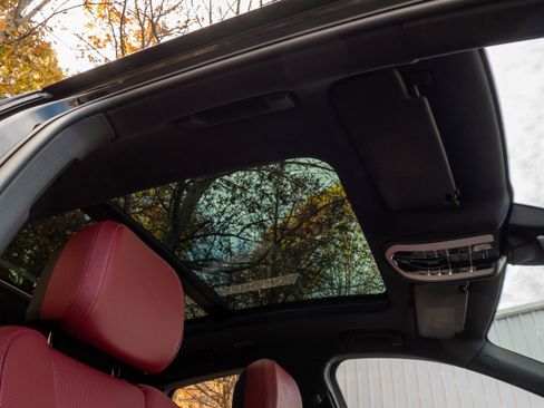 Used 2023 Porsche Macan GTS image 43