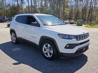 Used 2024 Jeep Compass Latitude video 1
