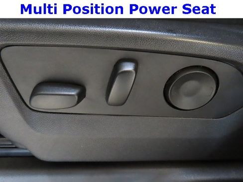 Used 2023 Chevrolet Silverado 1500 LT image 19