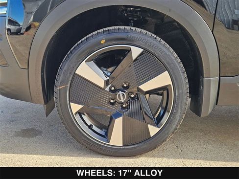 New 2026 Nissan Kicks SR image 27