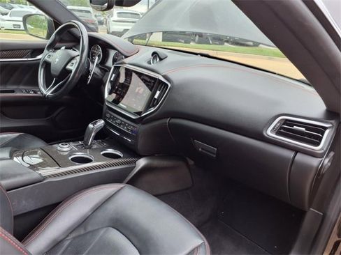 Used 2022 Maserati Ghibli Modena Q4 image 44