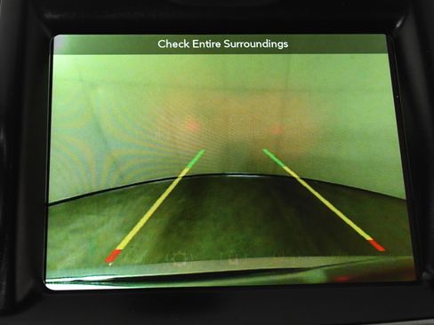 Used 2019 Chrysler 300 Touring L w/ Quick Order Package 22F image 18