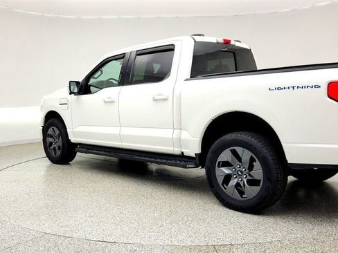 Used 2022 Ford F150 Lightning Lariat AWD/4WD image 7