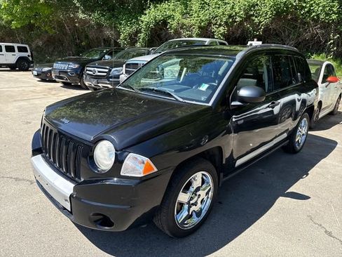 Used 2007 Jeep Compass Limited w/ Boston Acoustics Sound Group AWD/4WD image 3
