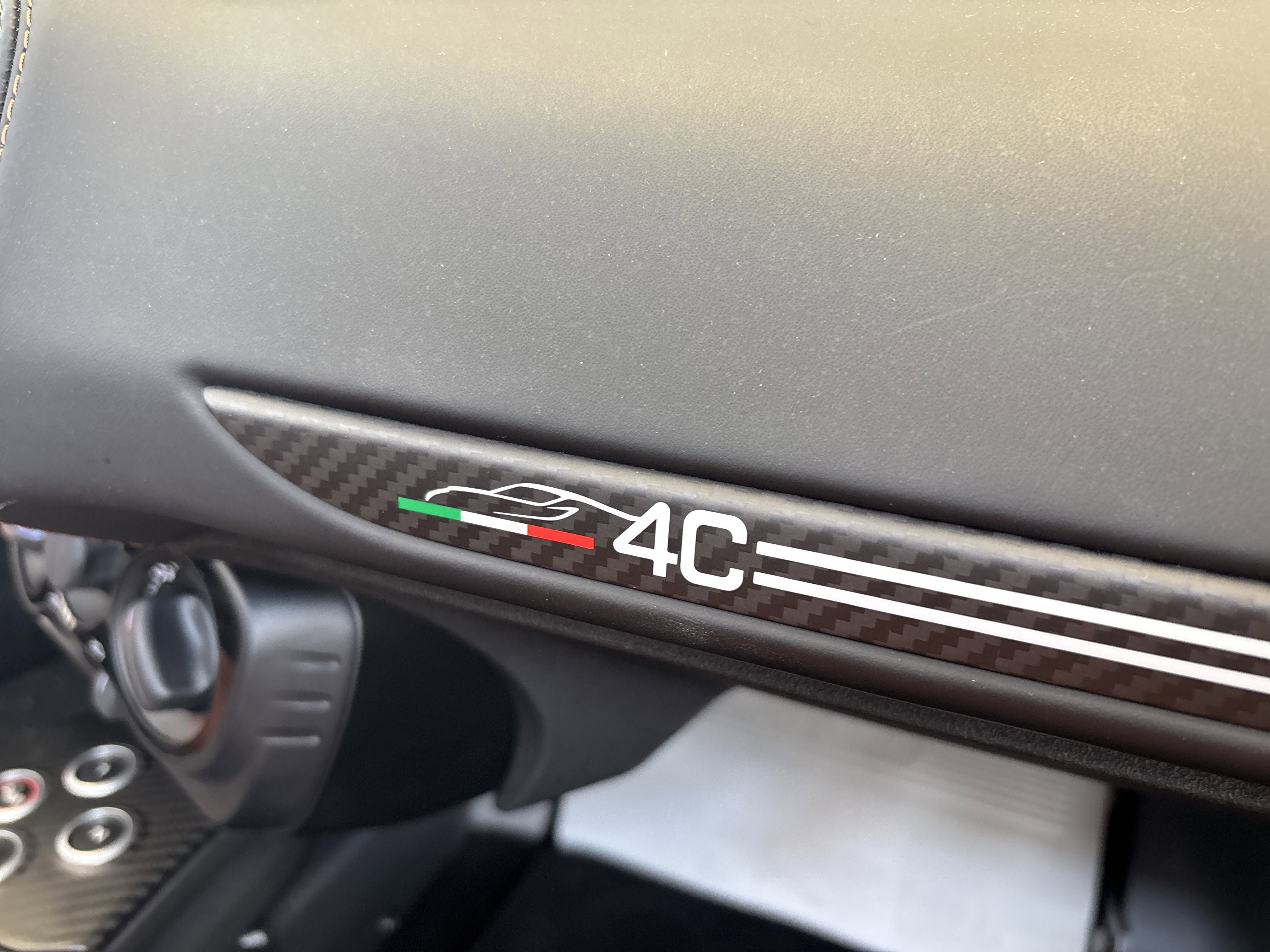 Used 2016 Alfa Romeo 4C Spider RWD image 17