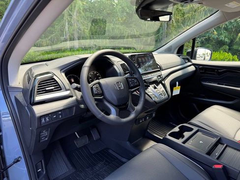 New 2026 Honda Odyssey Elite image 9