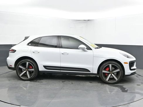 Used 2023 Porsche Macan S AWD/4WD image 11