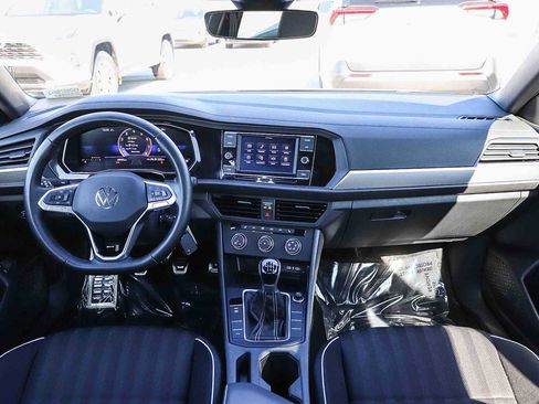 Certified 2024 Volkswagen Jetta Sport image 12