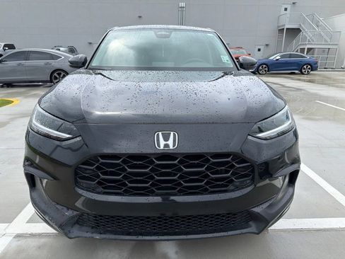 Used 2024 Honda HR-V LX image 2