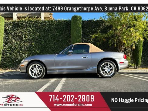 Used 2002 MAZDA MX-5 Miata SE RWD image 11