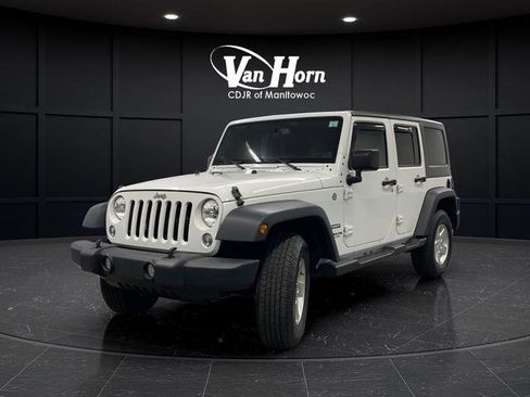 Used 2014 Jeep Wrangler Unlimited Sport w/ Quick Order Package 24S AWD/4WD image 3