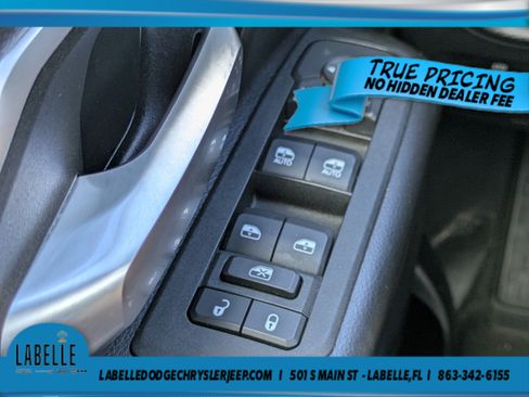 Used 2025 RAM 1500 Big Horn AWD/4WD image 19