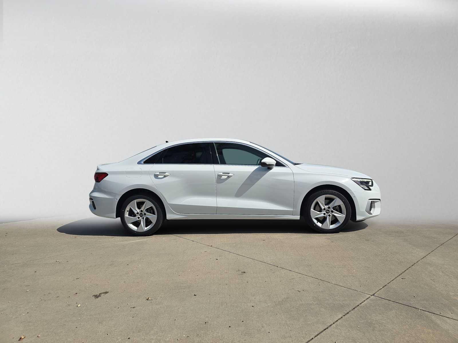 Used 2023 Audi A3 2.0T Premium Plus w/ Premium Plus Package AWD/4WD image 2
