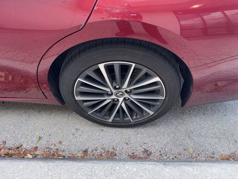 Certified 2022 Lexus ES 350 w/ Premium Package FWD image 8