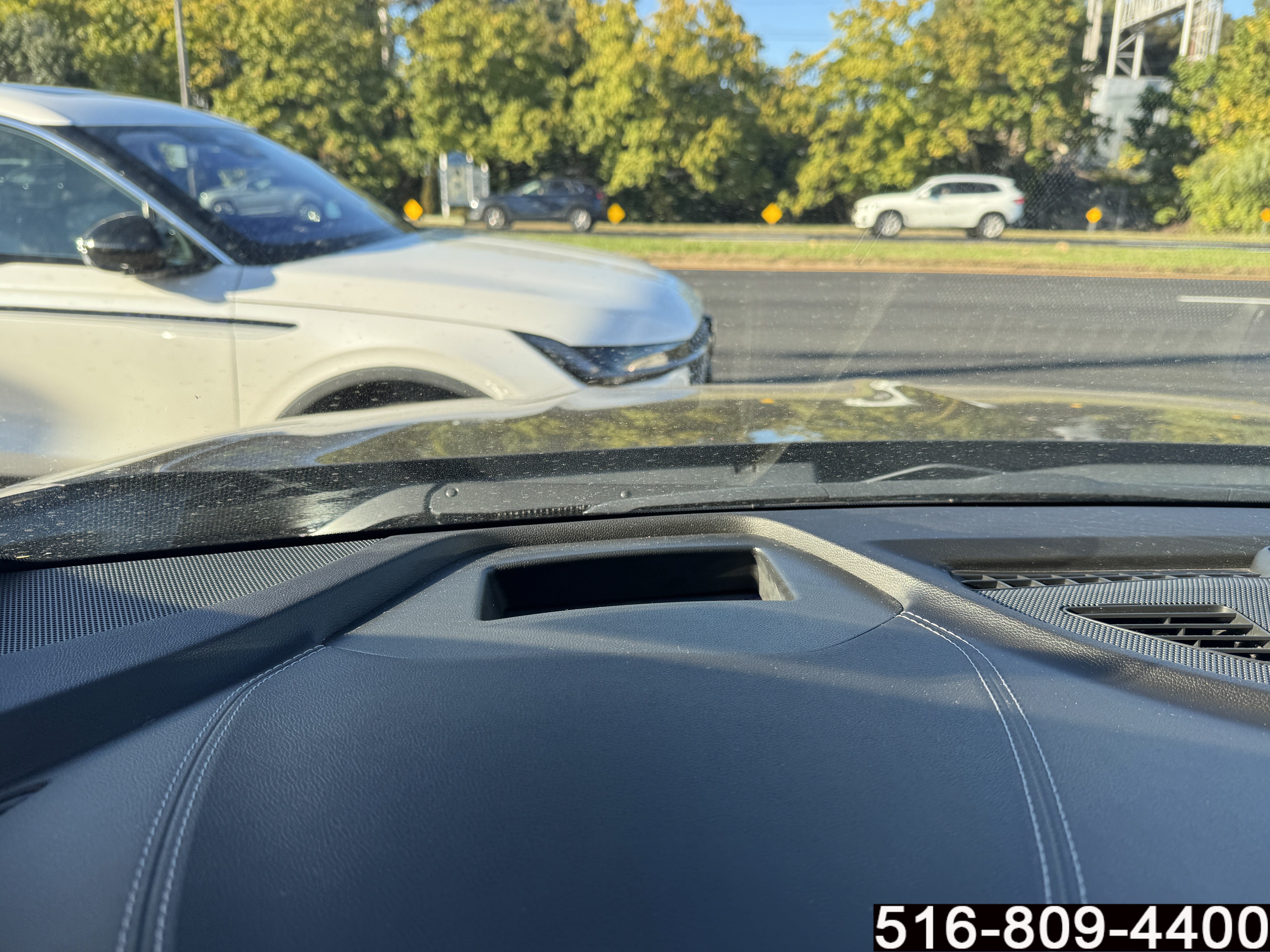 Used 2023 Buick Envision Avenir AWD/4WD image 22