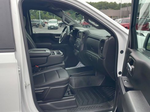 Used 2025 Chevrolet Silverado 1500 W/T w/ WT Value Package AWD/4WD image 23