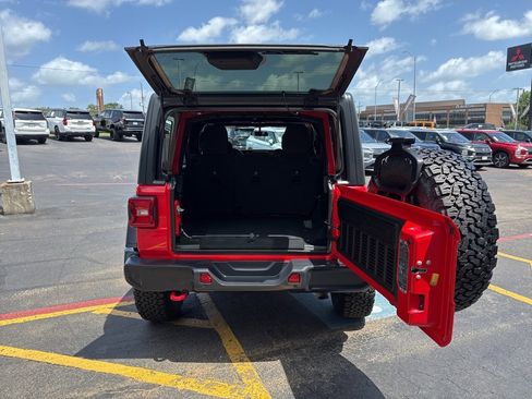 Used 2020 Jeep Wrangler Unlimited Rubicon w/ LED Lighting Group image 8