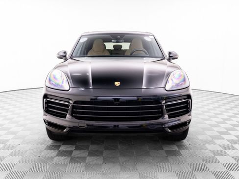 Used 2023 Porsche Cayenne Platinum Edition AWD/4WD image 9