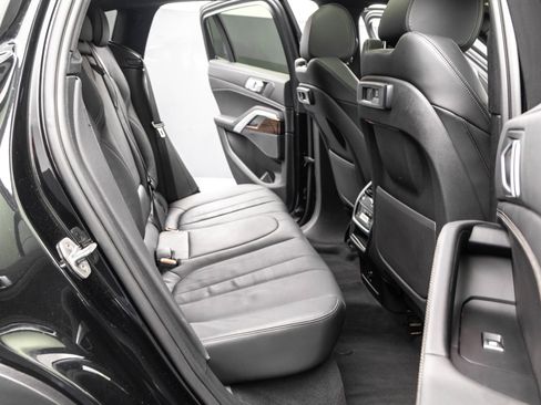 Used 2020 BMW X6 xDrive40i w/ Convenience Package image 34