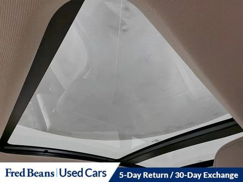 Used 2022 Lincoln Corsair AWD w/ Premium Package image 29